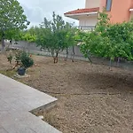 Hibiscus Green Appartments 1